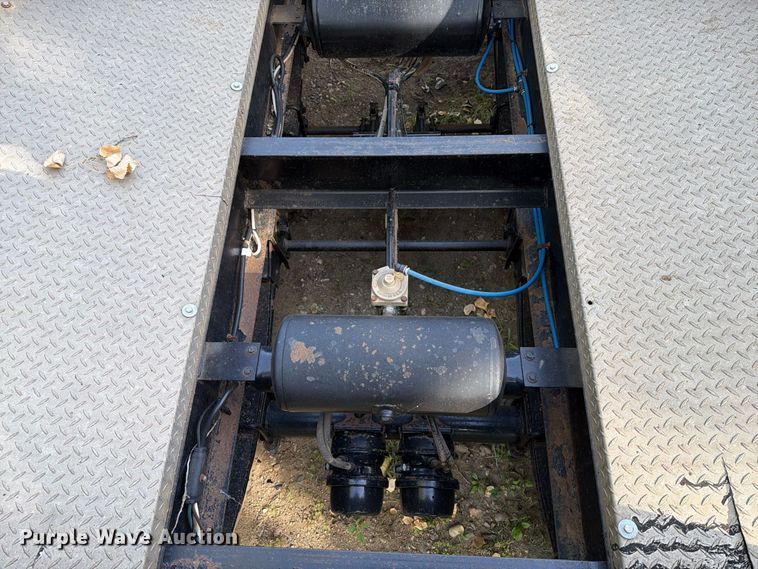 image for item EA0588 2012 Dakota Trailer Manufacturing bottom dump trailer