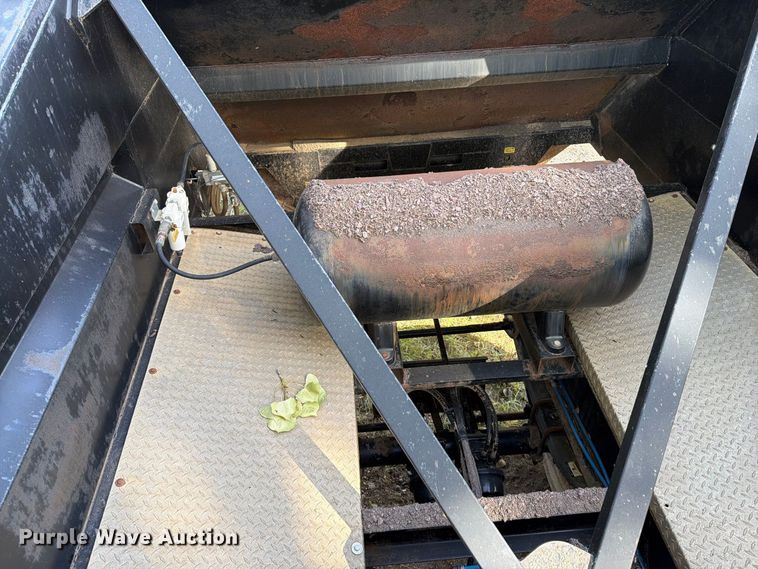 image for item EA0588 2012 Dakota Trailer Manufacturing bottom dump trailer
