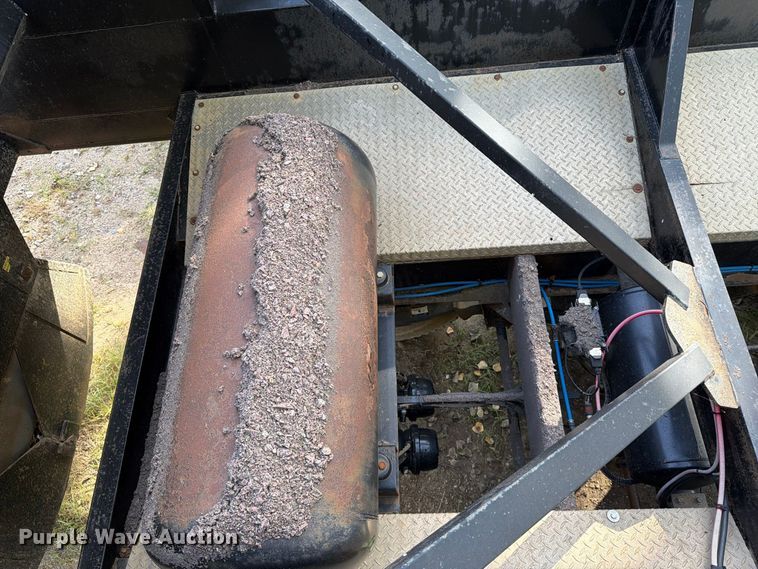 image for item EA0588 2012 Dakota Trailer Manufacturing bottom dump trailer