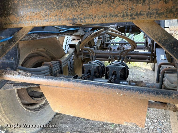 image for item EA0588 2012 Dakota Trailer Manufacturing bottom dump trailer