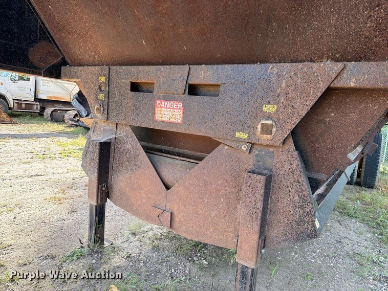 image for item EA0588 2012 Dakota Trailer Manufacturing bottom dump trailer