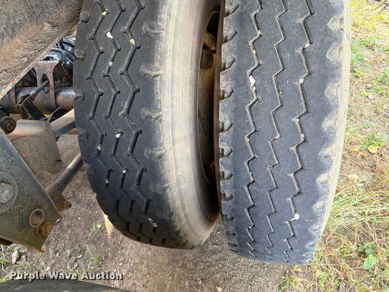 image for item EA0588 2012 Dakota Trailer Manufacturing bottom dump trailer