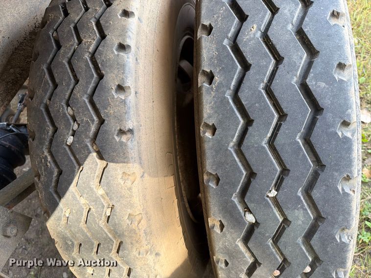 image for item EA0588 2012 Dakota Trailer Manufacturing bottom dump trailer