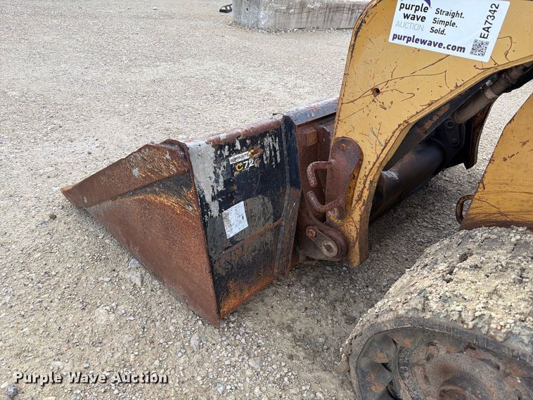 image for item EA7342 2008 Caterpillar 257B tracked skid steer loader