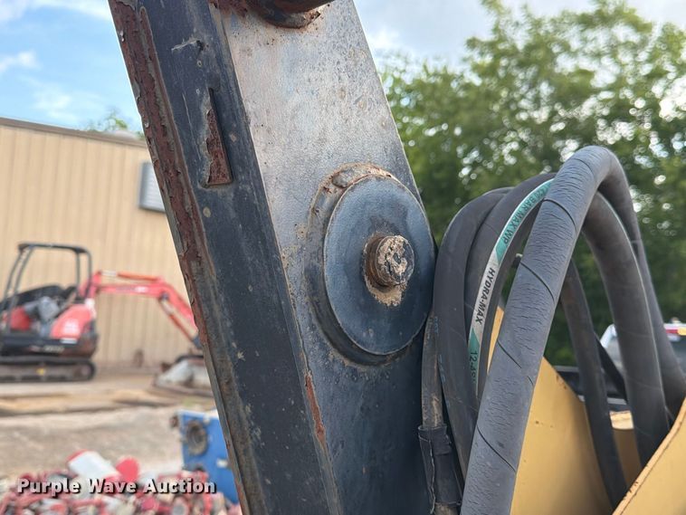 image for item EA7342 2008 Caterpillar 257B tracked skid steer loader