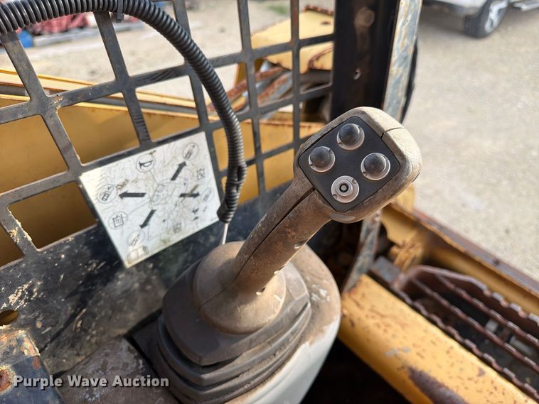 image for item EA7342 2008 Caterpillar 257B tracked skid steer loader