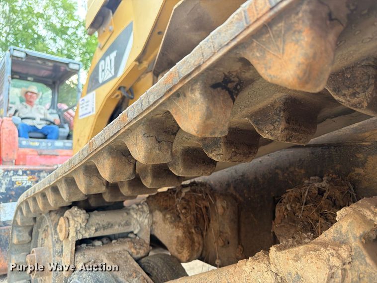 image for item EA7342 2008 Caterpillar 257B tracked skid steer loader