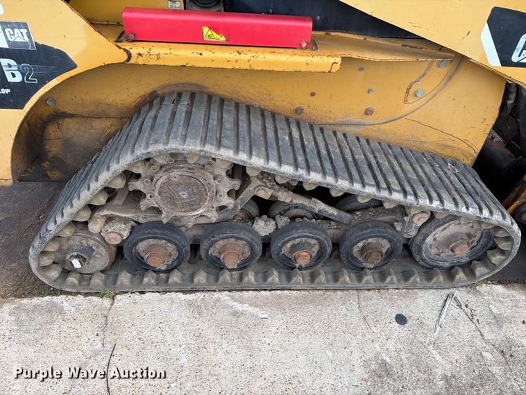 image for item EA7342 2008 Caterpillar 257B tracked skid steer loader