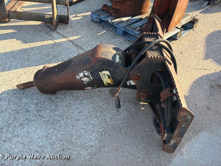 image for item EA7342 2008 Caterpillar 257B tracked skid steer loader
