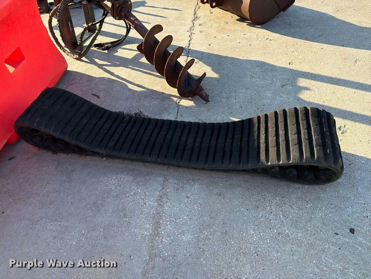 image for item EA7342 2008 Caterpillar 257B tracked skid steer loader