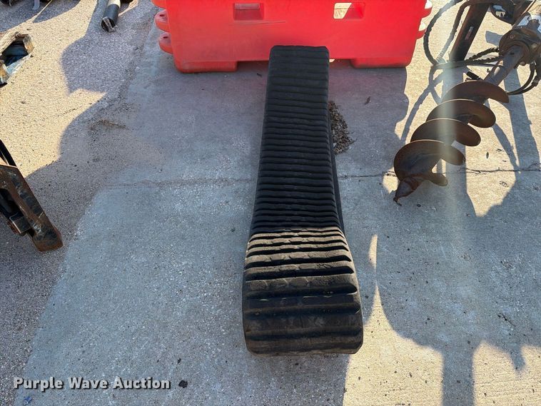 image for item EA7342 2008 Caterpillar 257B tracked skid steer loader