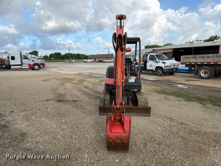 image for item EA7343 2016 Kubota KX71-3S mini excavator