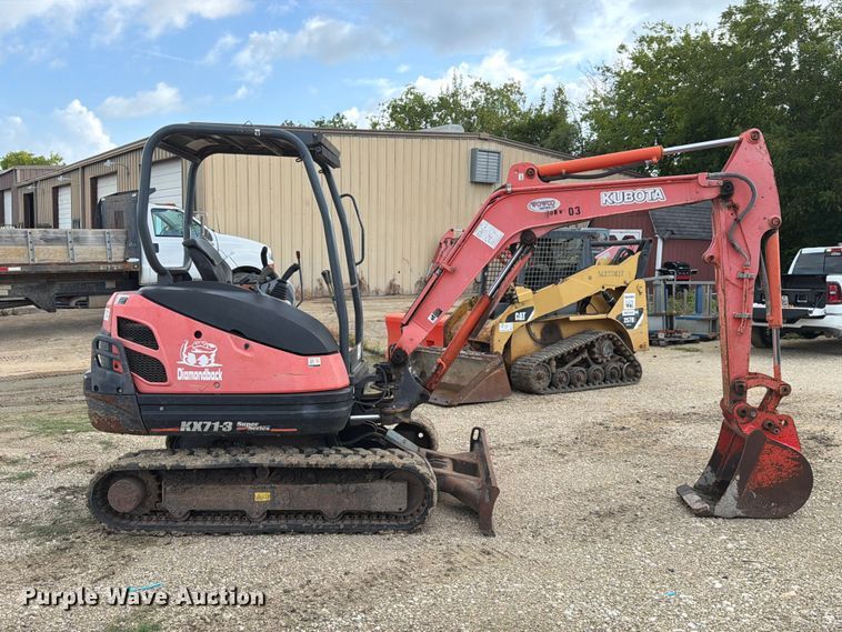 image for item EA7343 2016 Kubota KX71-3S mini excavator