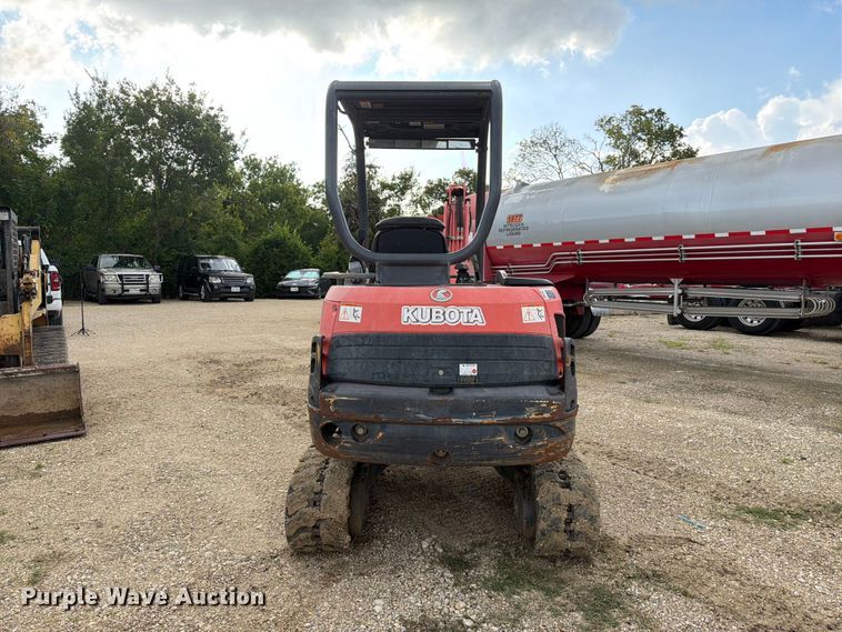 image for item EA7343 2016 Kubota KX71-3S mini excavator