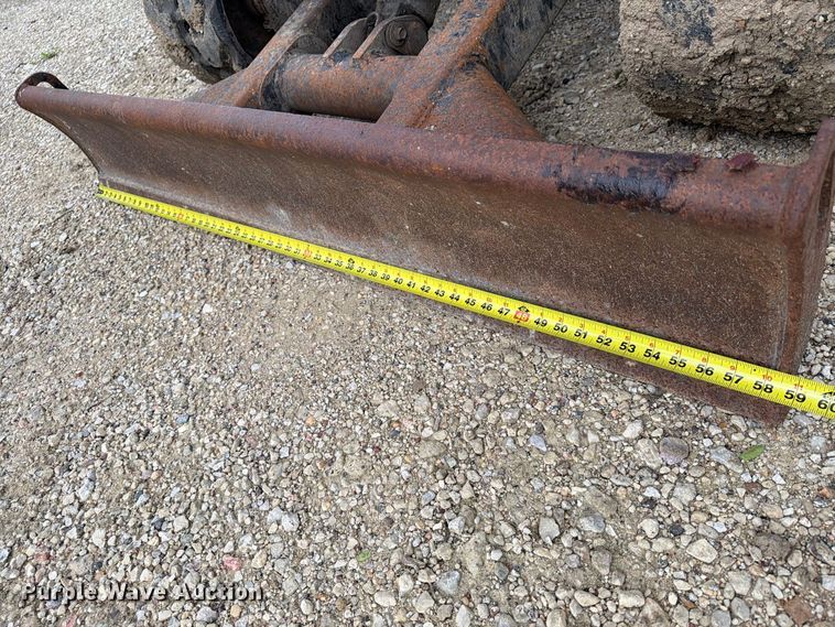 image for item EA7343 2016 Kubota KX71-3S mini excavator