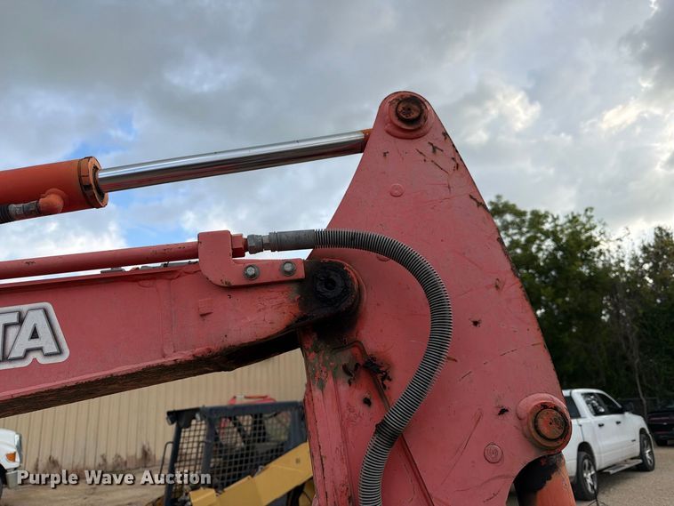 image for item EA7343 2016 Kubota KX71-3S mini excavator