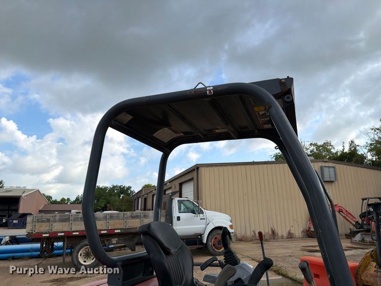image for item EA7343 2016 Kubota KX71-3S mini excavator