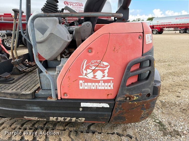 image for item EA7343 2016 Kubota KX71-3S mini excavator