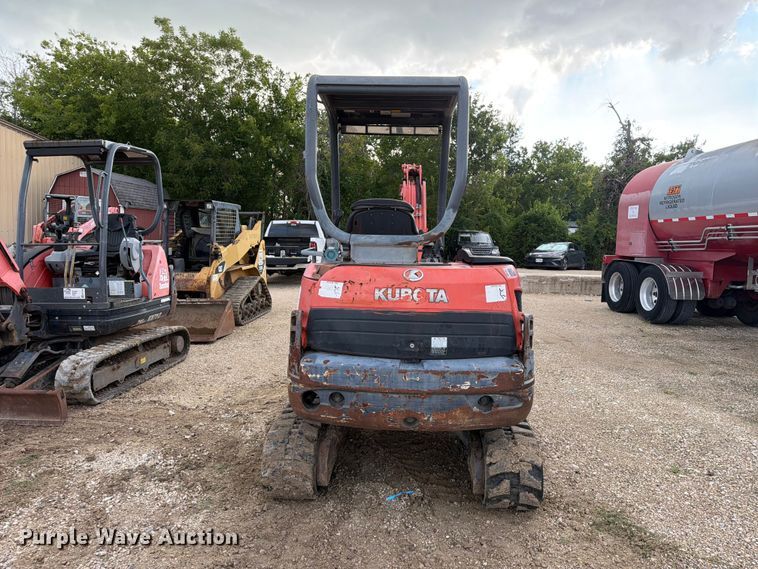 image for item EA7344 Kubota KX71-3 mini excavator