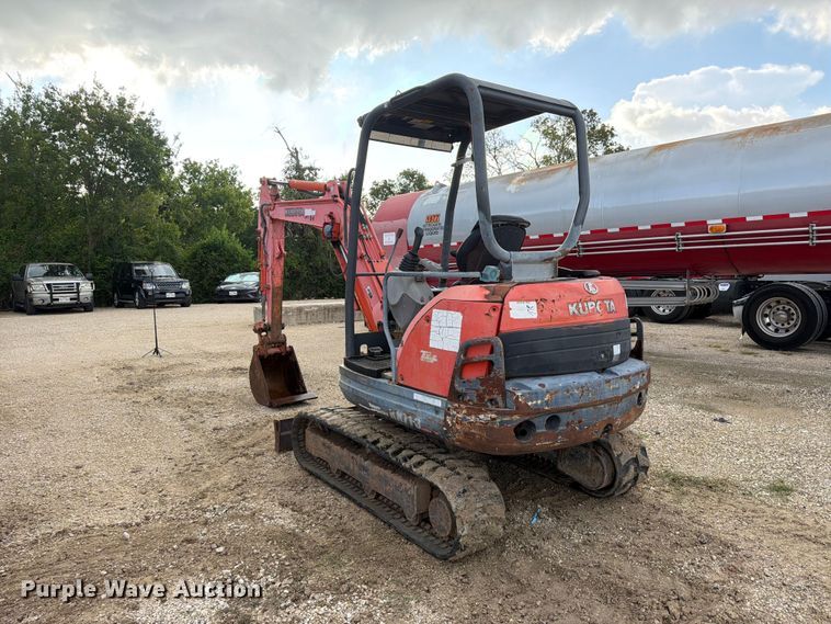 image for item EA7344 Kubota KX71-3 mini excavator