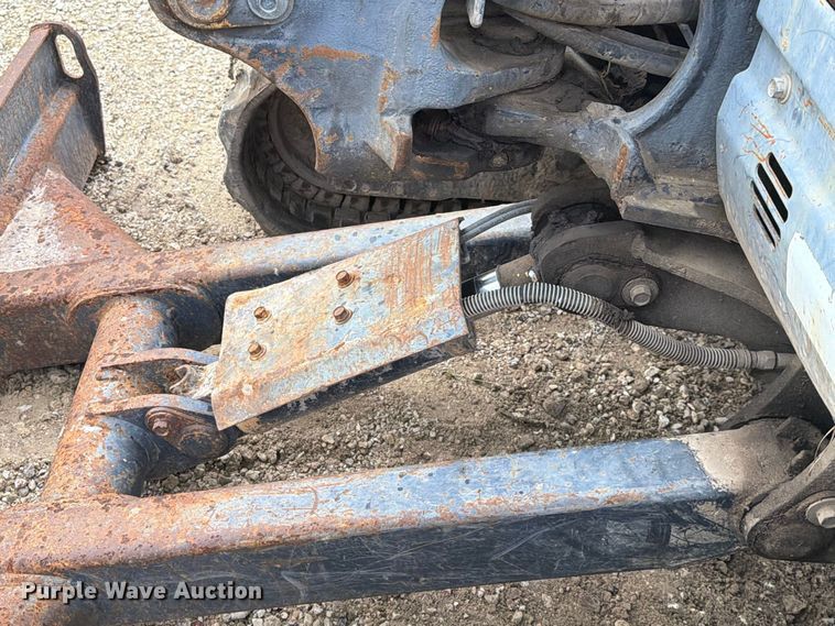 image for item EA7344 Kubota KX71-3 mini excavator