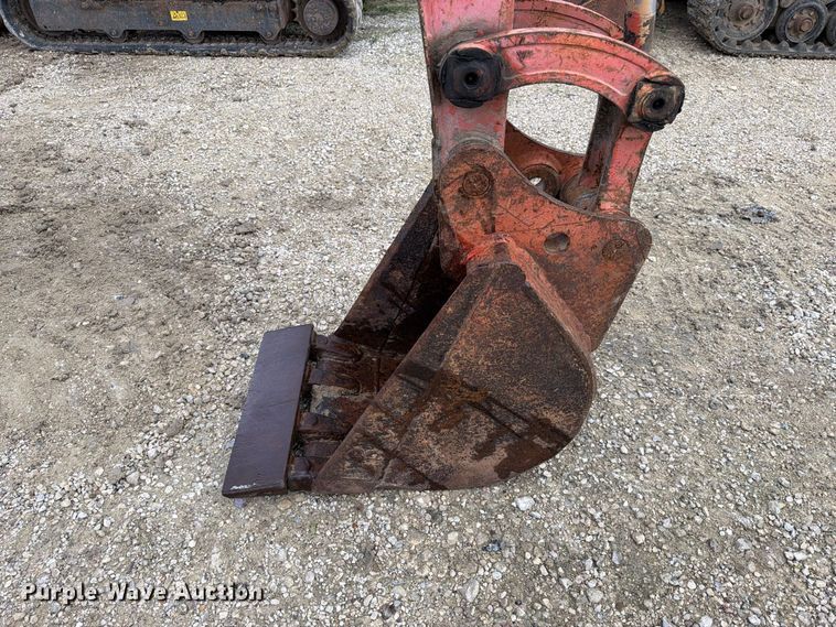 image for item EA7344 Kubota KX71-3 mini excavator