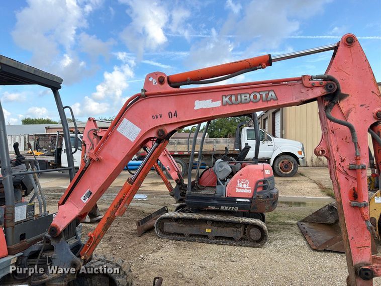 image for item EA7344 Kubota KX71-3 mini excavator