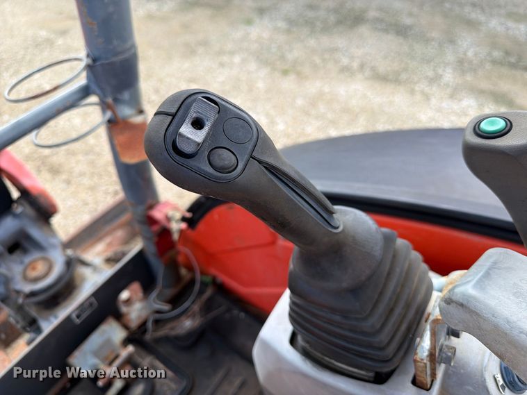 image for item EA7344 Kubota KX71-3 mini excavator
