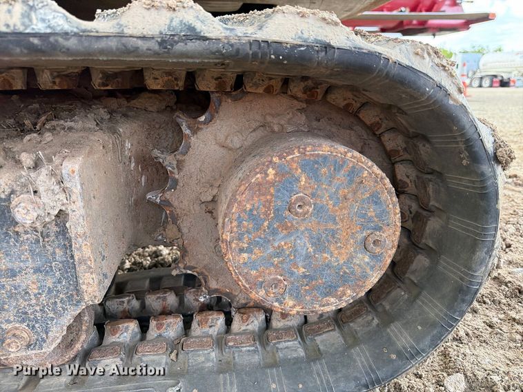 image for item EA7344 Kubota KX71-3 mini excavator