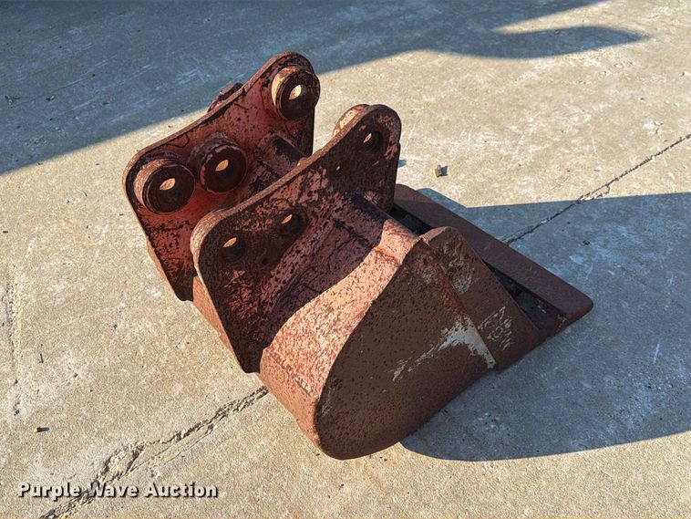 image for item EA7344 Kubota KX71-3 mini excavator