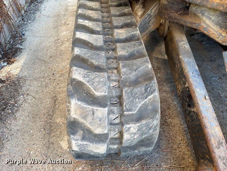 image for item EA7344 Kubota KX71-3 mini excavator