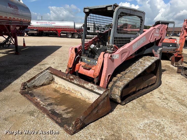 2013 Kubota SVL90-2 tracked skid steer loader