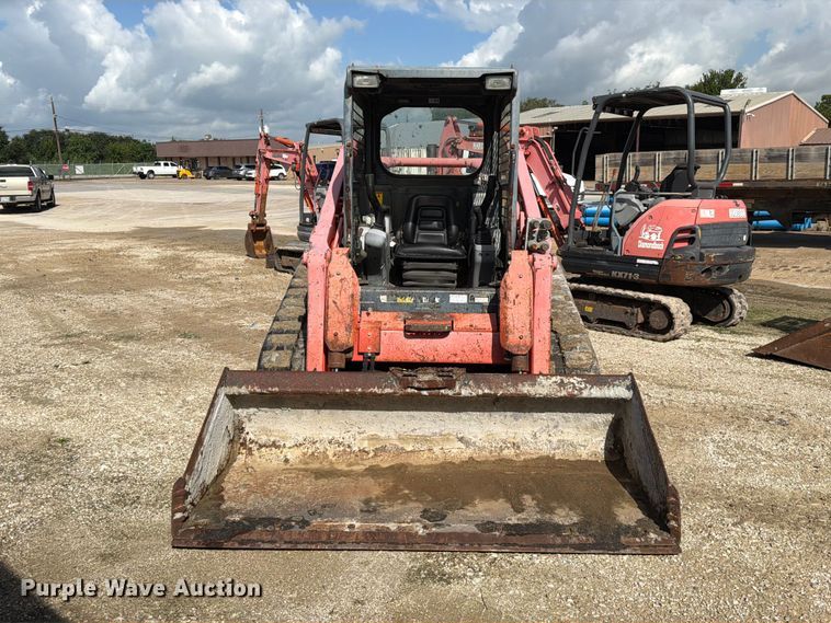 image for item EA7345 2013 Kubota SVL90-2 tracked skid steer loader