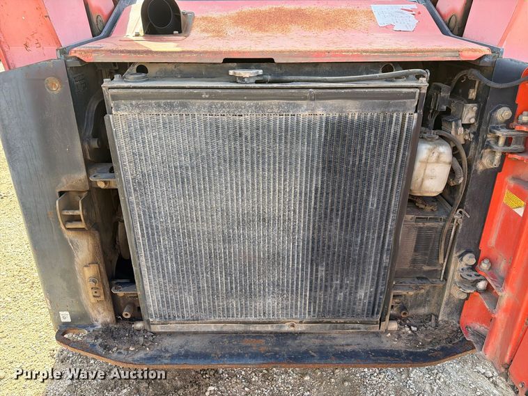 image for item EA7345 2013 Kubota SVL90-2 tracked skid steer loader