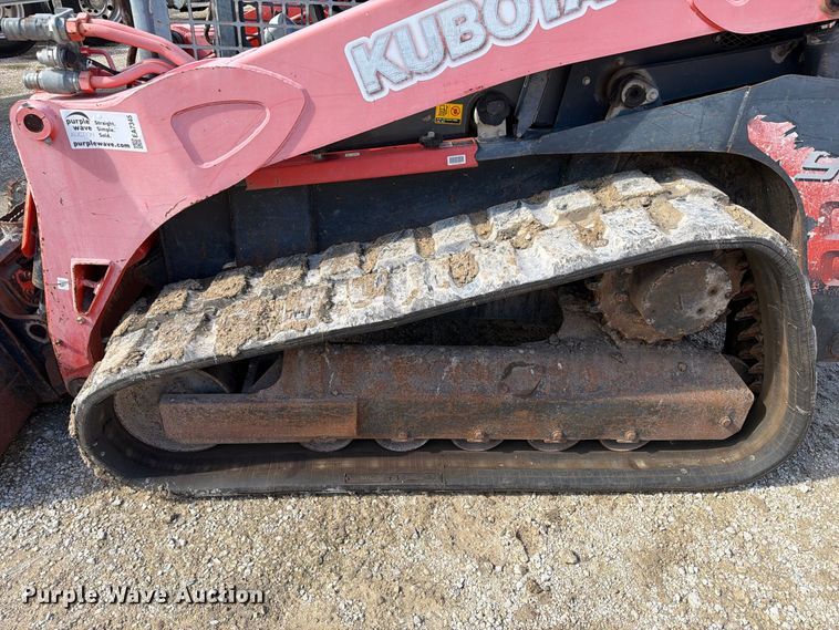 image for item EA7345 2013 Kubota SVL90-2 tracked skid steer loader