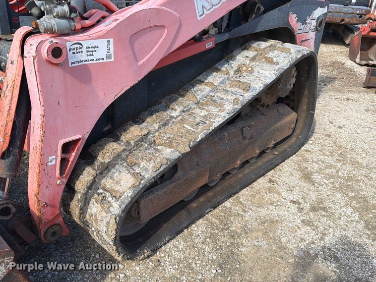 image for item EA7345 2013 Kubota SVL90-2 tracked skid steer loader