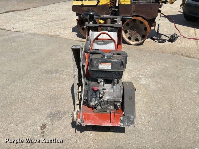 image for item EA7346 2018 Husqvarna FS400LV concrete saw
