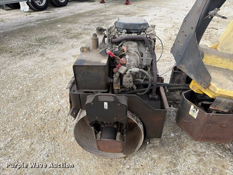image for item EA7347 Wacker Neuson RD12A double drum vibratory roller