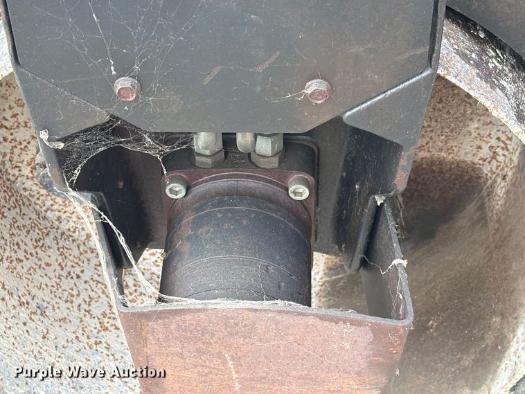 image for item EA7347 Wacker Neuson RD12A double drum vibratory roller