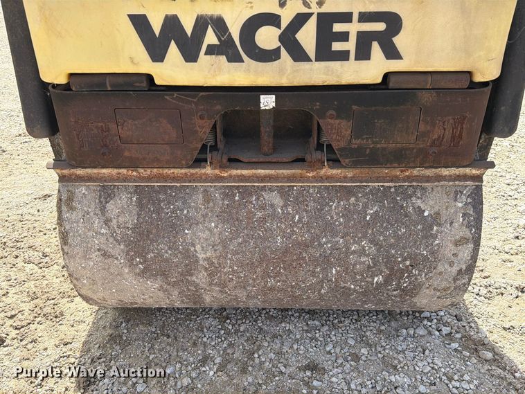image for item EA7347 Wacker Neuson RD12A double drum vibratory roller