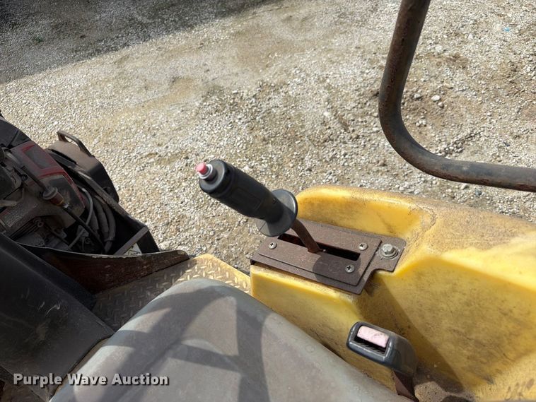 image for item EA7347 Wacker Neuson RD12A double drum vibratory roller
