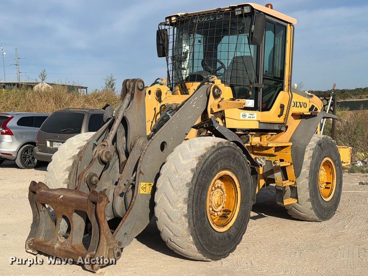 2011 Volvo L70F wheel loader