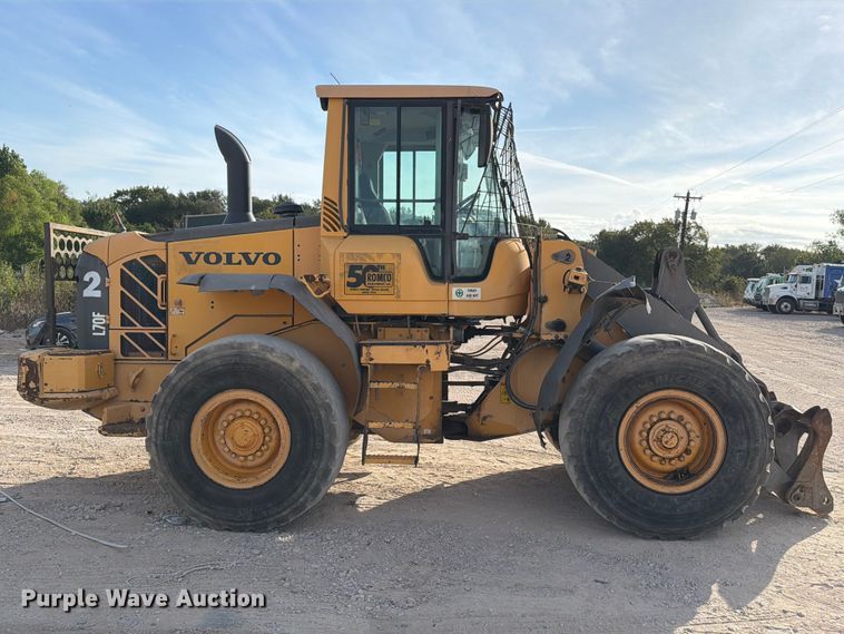 image for item EA7377 2011 Volvo L70F wheel loader