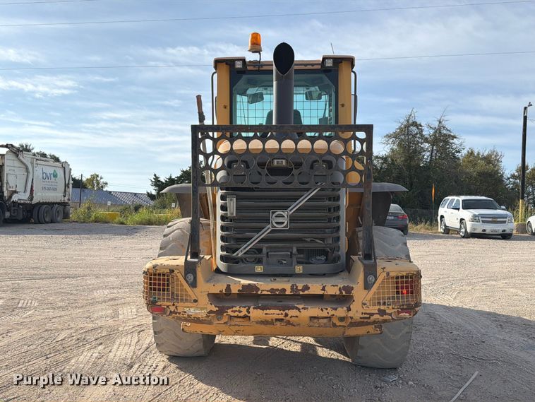 image for item EA7377 2011 Volvo L70F wheel loader