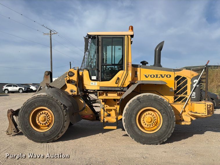 image for item EA7377 2011 Volvo L70F wheel loader