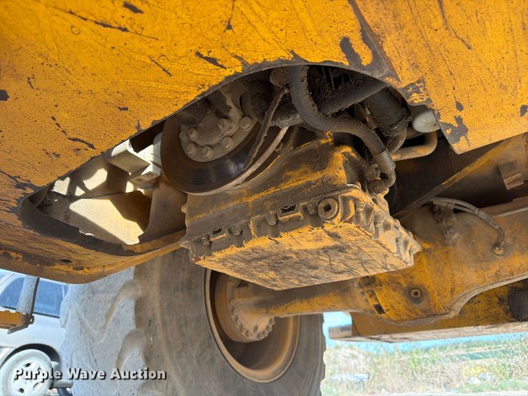 image for item EA7377 2011 Volvo L70F wheel loader
