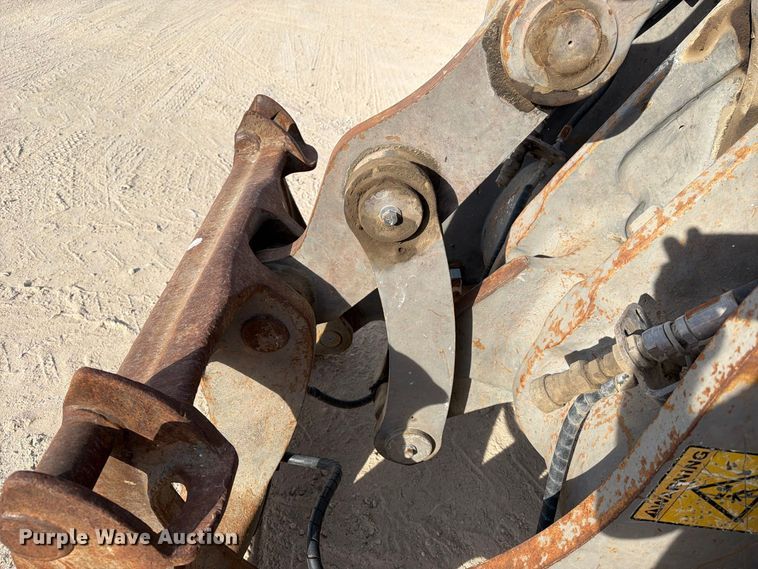 image for item EA7377 2011 Volvo L70F wheel loader