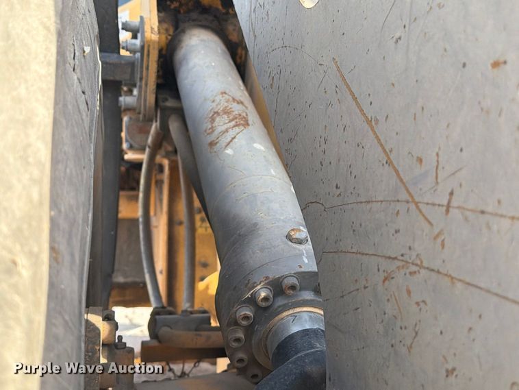 image for item EA7377 2011 Volvo L70F wheel loader