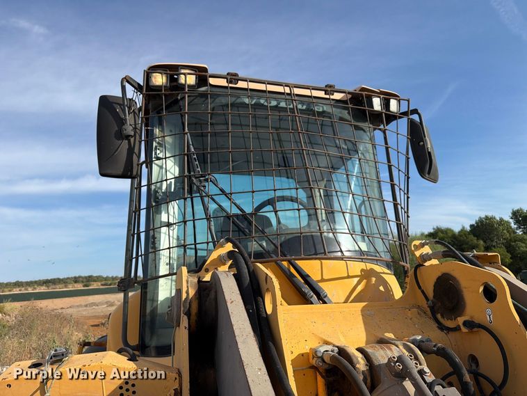 image for item EA7377 2011 Volvo L70F wheel loader