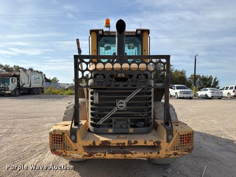 image for item EA7377 2011 Volvo L70F wheel loader